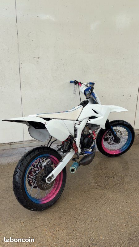 Yamaha dt (image 1)