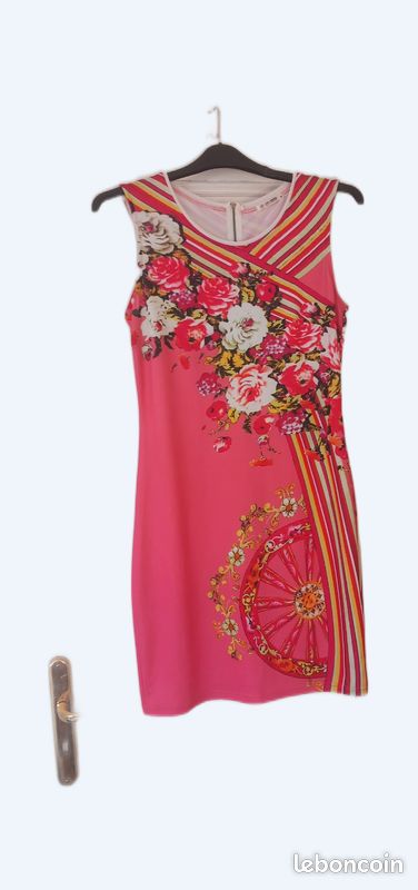 Robe mini d' été (image 1)