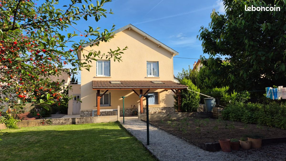 Maison 6 pièces 145 m² · à Saint-Rémy · 145 m² · 255 000 €