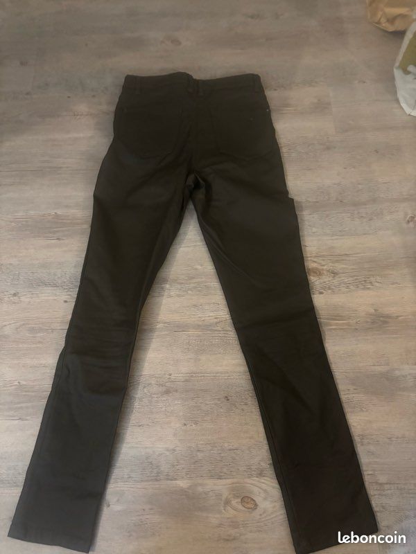 Pantalon simili cuir kaki taille 38 Vêtements - Main Image