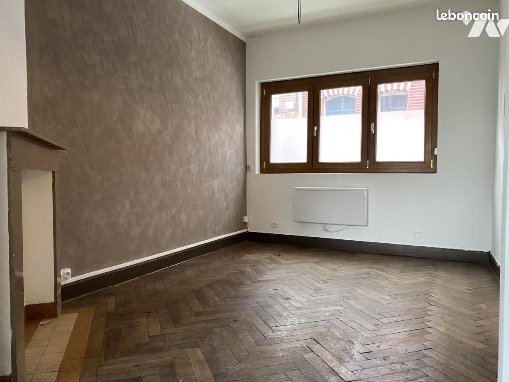 Maison 6 pièces 90 m² · à Solesmes · 90 m² · 720 €/mois