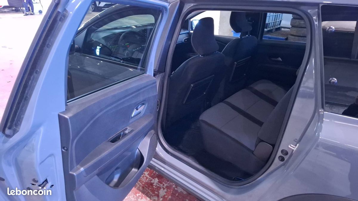 Dacia jogger hybrid 140 7 places gsr2 extreme (image 28)