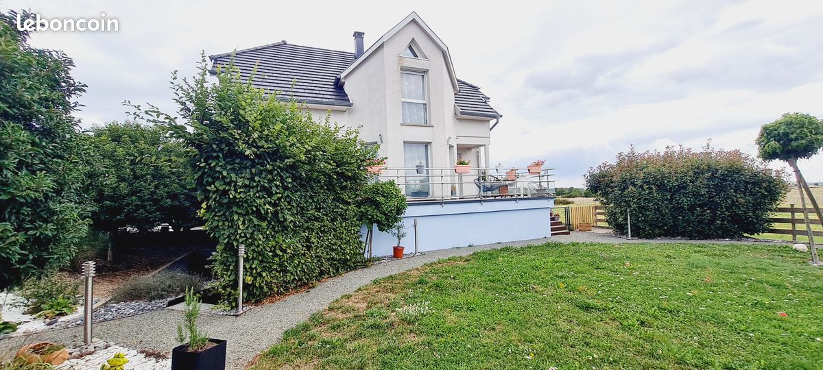 Maison 7 pièces 182 m² · à Vieux-Thann · 182 m² · 395 000 €
