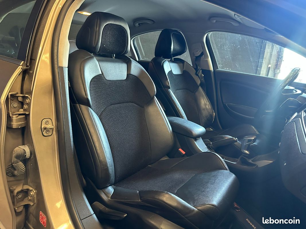 CITROEN C5 1.6 e-HDi 115 Confort BMP6 (image 17)
