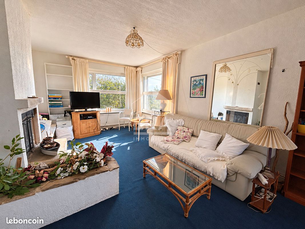 Maison 6 pièces 207 m² · à Leulinghen-Bernes · 207 m² · 268 000 €