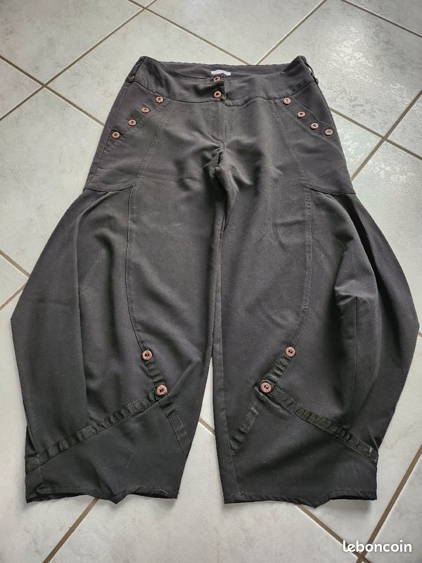 Pantalon noir 7/8 Taille 42 Patrice Bréal (image 2)
