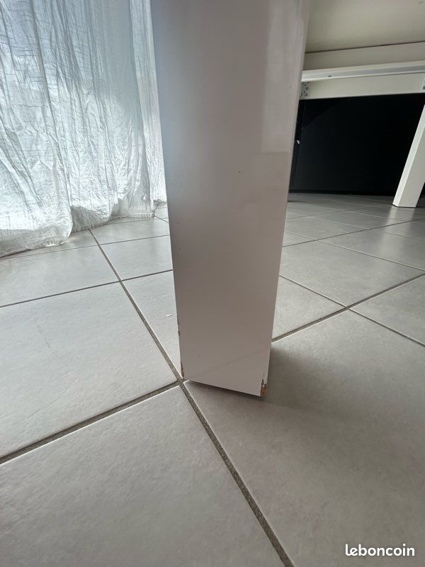 Table de salle à manger (image 8)