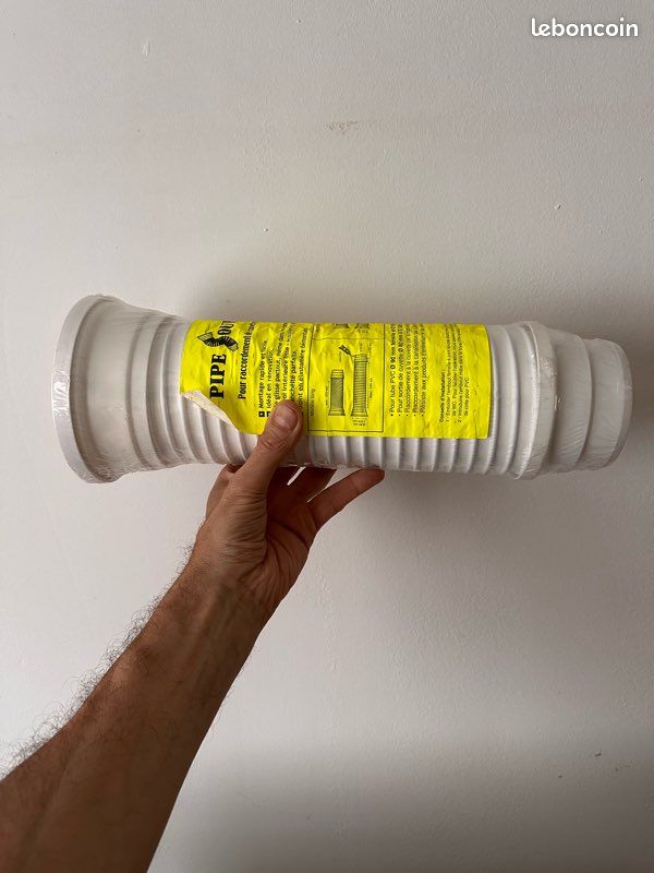 Pipe souple pour WC (image 3)