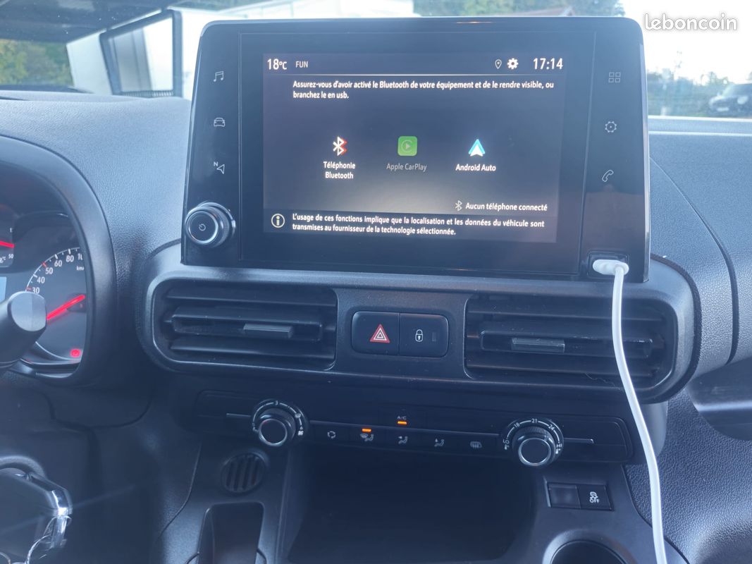 10000 HORS TAXE OPEL COMBO 1.5 HDI 100cv 3PLACES CLIM GPS CAMERA REPRIS POSSIBLE (image 9)