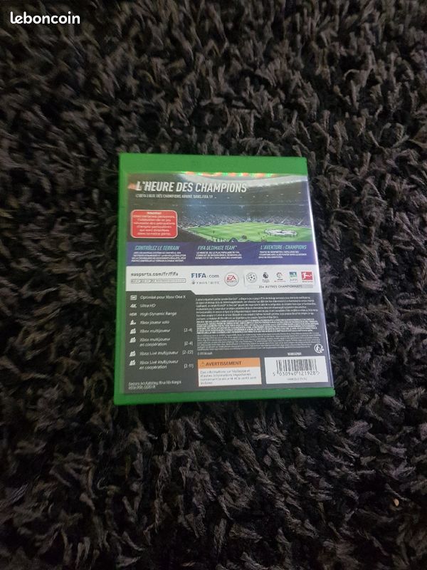 Je vante Fifa 19 xbox one (image 3)