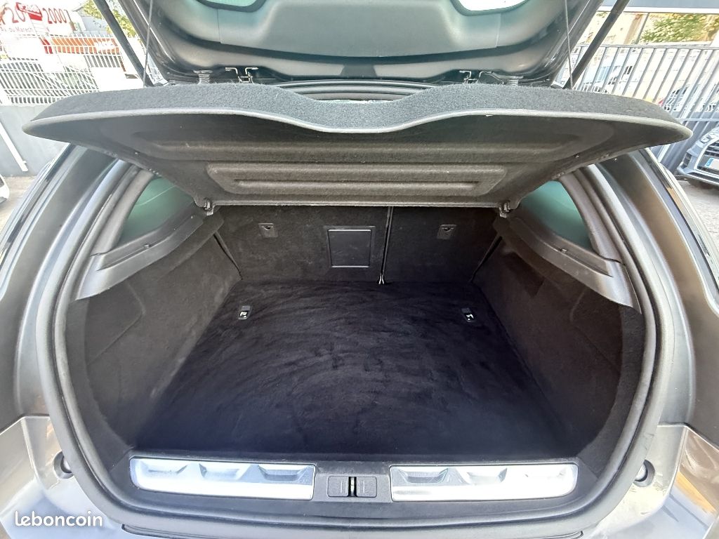 DS 5 BlueHDi 180 SetS EAT6 Sport Chic (image 10)
