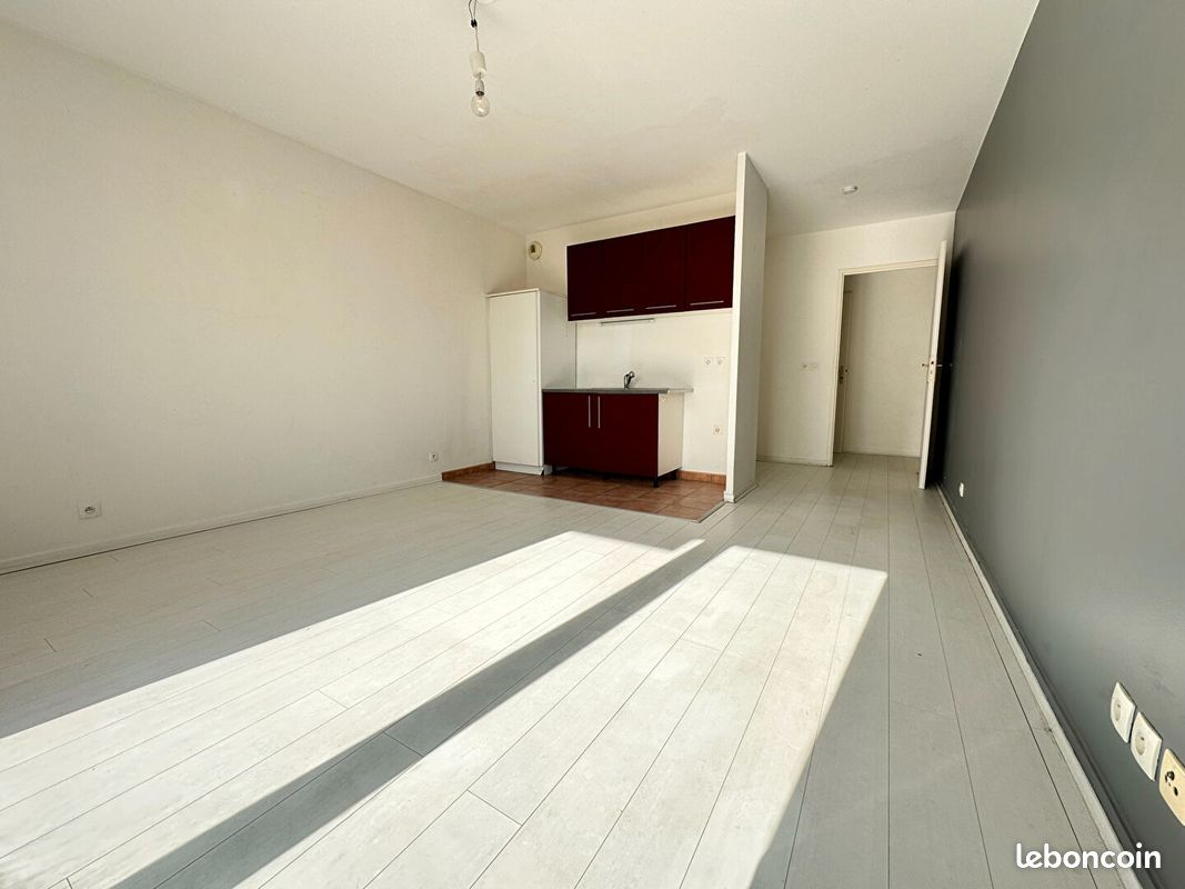 Appartement 2 pièces 46 m² · à Combs-la-Ville · 46 m² · 887 €/mois