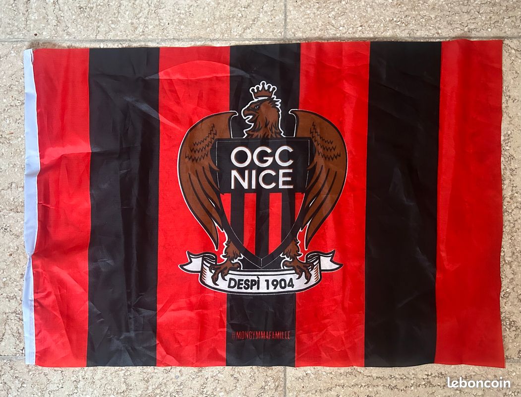 Drapeau OGC Nice – Neuf – Support De Foot Français