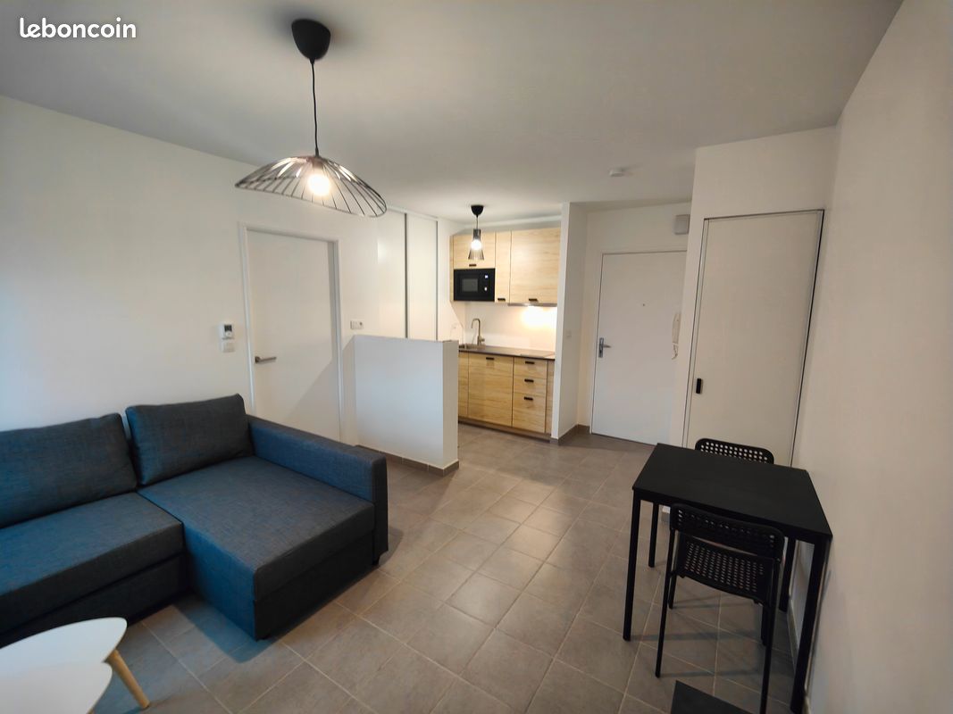 Appartement 2 pièce(s) 40 m²à louer Lisieux