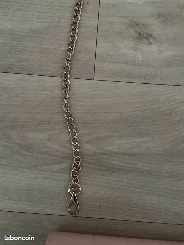 Pochette Valentino rose (image 4)