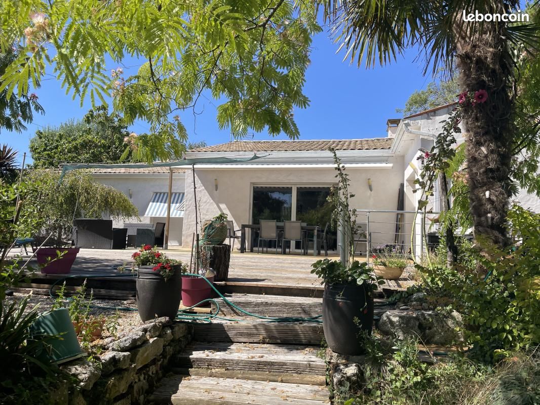 Maison 6 pièces 178 m² · à Meschers-sur-Gironde · 178 m² · 121 850 €