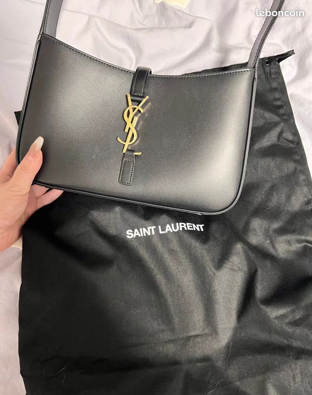 Saint Laurent Mini Hobo Bag (image 4)