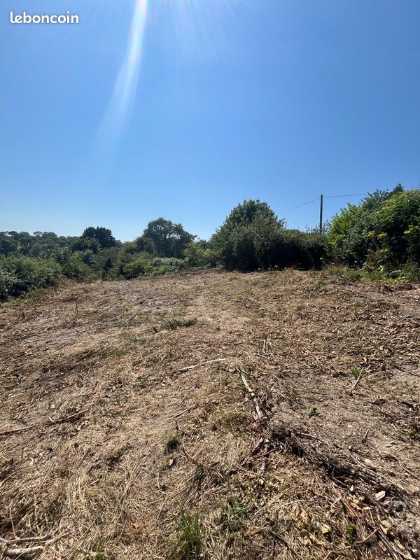 Terrain 887 m² · à Cherbourg-en-Cotentin · 887 m² · 85 760 €