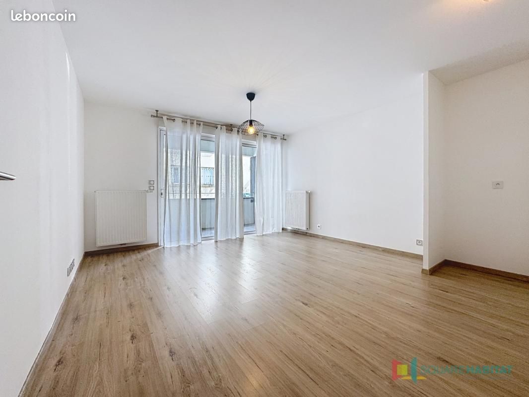 Appartement 3 pièces 44 m² · à Rennes · 44 m² · 586 €