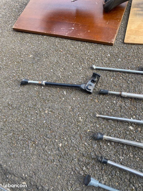 Vis De Béquille Vélo Vintage, Ancien Stock, Boulon Pour Béquille, Pièce Détachée Cycliste