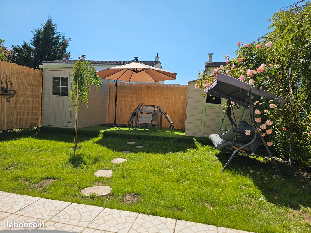 Maison 5 pièces 103 m² · à Lésigny · 103 m² · 350 000 €