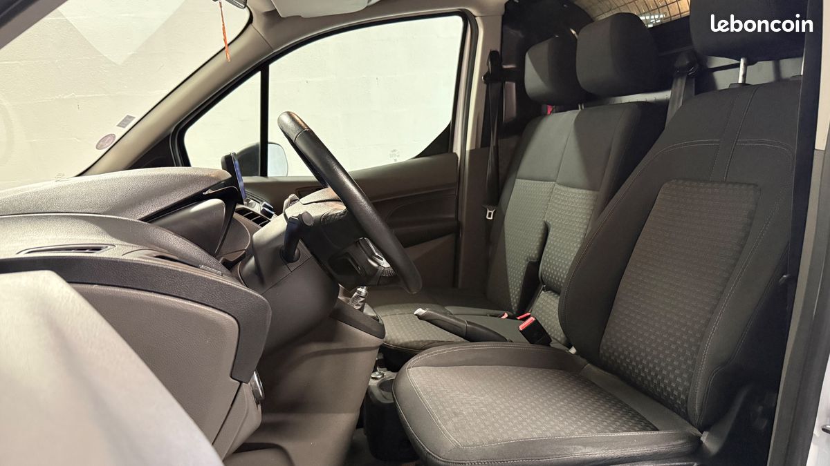 FORD Transit Connect FOURGON 1.0 100 L1 TREND S&S - 3 PLACES - CAMERA (image 12)