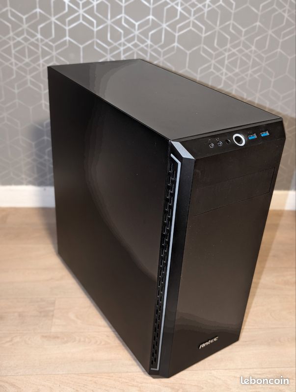 Antec P7 Silent – Boîtier PC Moyen Tour ATX Ultra Silencieux Avec Panneaux Anti-Bruit & Refroidissement Performant – Noir