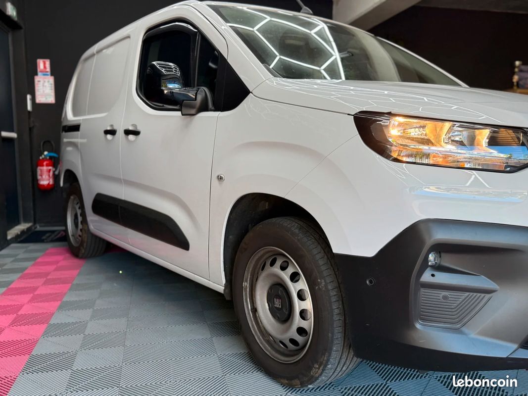 Fiat doblo fourgon m 650kg bluehdi 130 s&s eat8 (image 31)