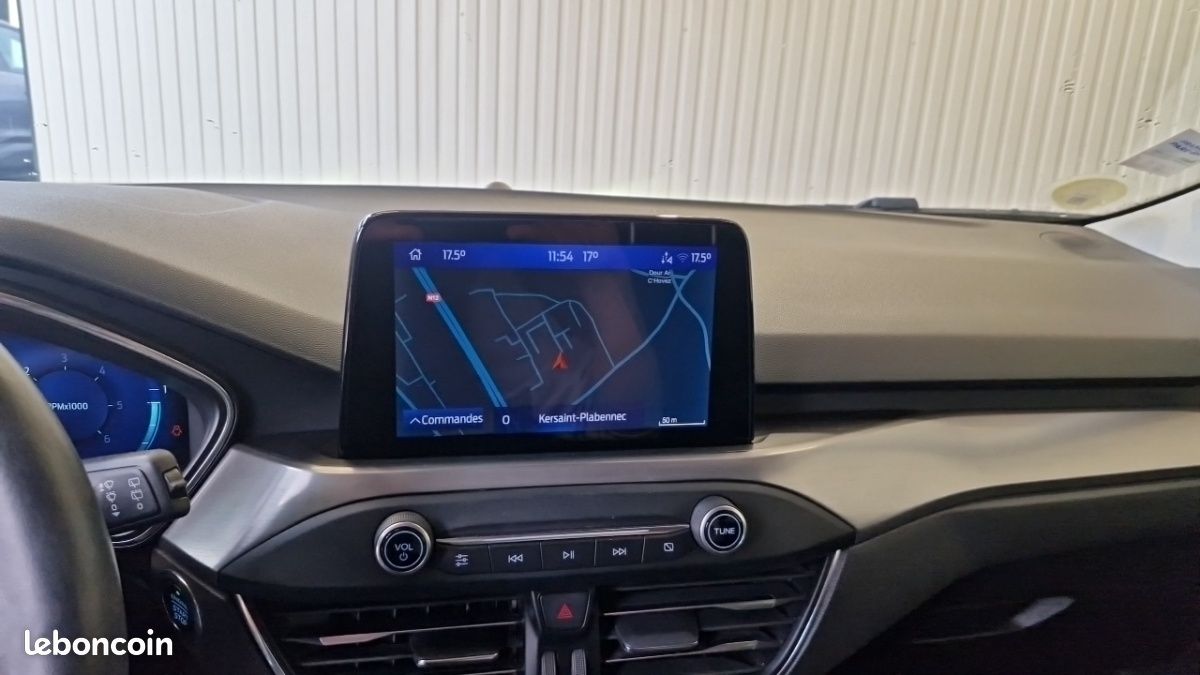 Ford Focus SW 1.5 ECOBLUE 120 SS TITANIUM X (image 20)