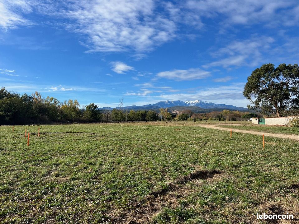 Terrain 2800 m² · à Thuir · 299 000 €