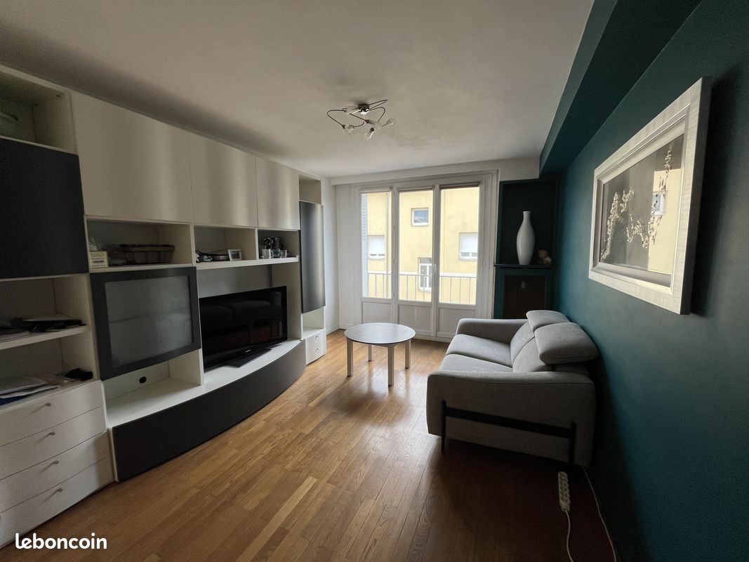 Appartement 3 pièces 56 m² · à Saint-Étienne · 56 m² · 75 000 €
