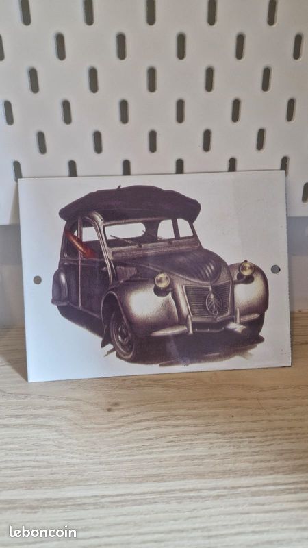 P025 - Plaque émaillée Citroën 2CV avec béret et baguette déco garage voiture ancienne vintage (image 1)