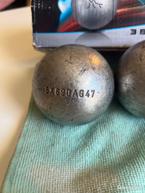 Boule de pétanque toro obut inox (image 3)