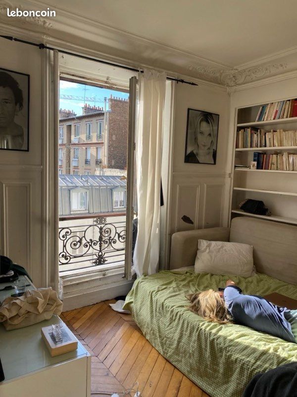 Appartement 1 pièce 18 m² · à Paris · 18 m² · 700 €/mois