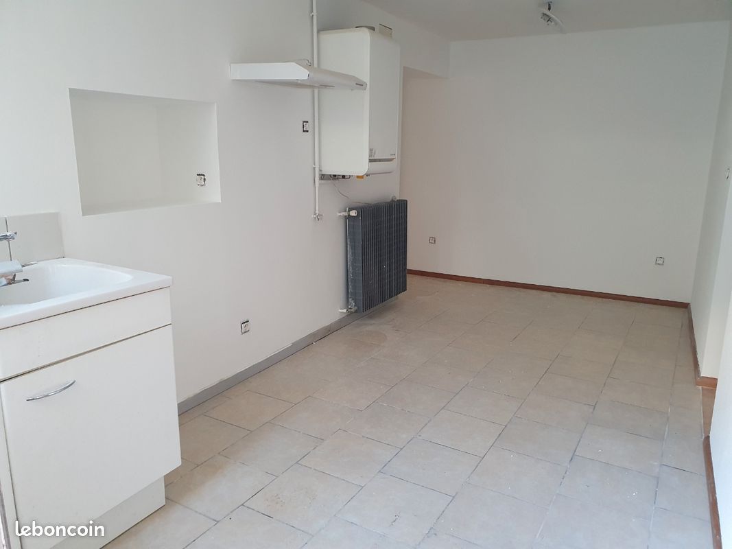 Appartement 2 pièces 37 m² · à Gray · 37 m² · 335 €/mois
