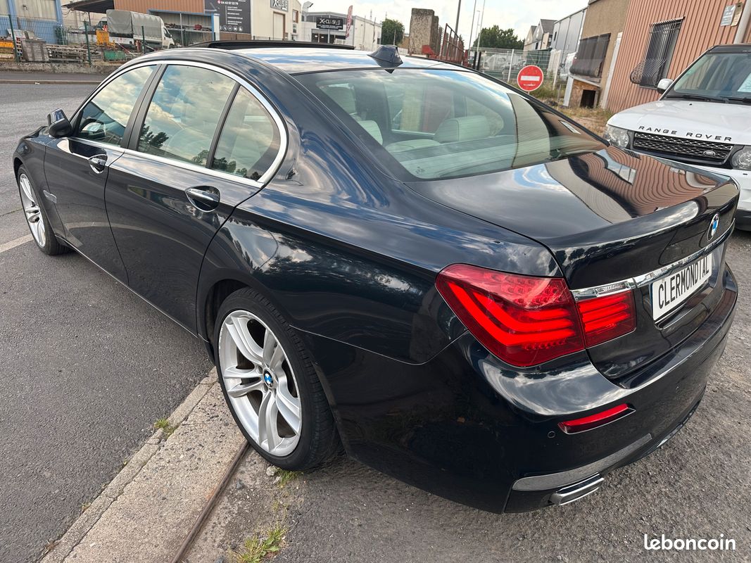 BMW 740d LCI 313 xDrive Pack M 2°main Toutes Options (image 4)