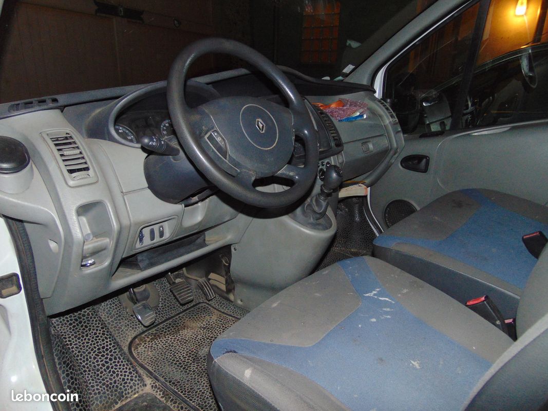 Renault Trafic extra L2H2 (image 3)