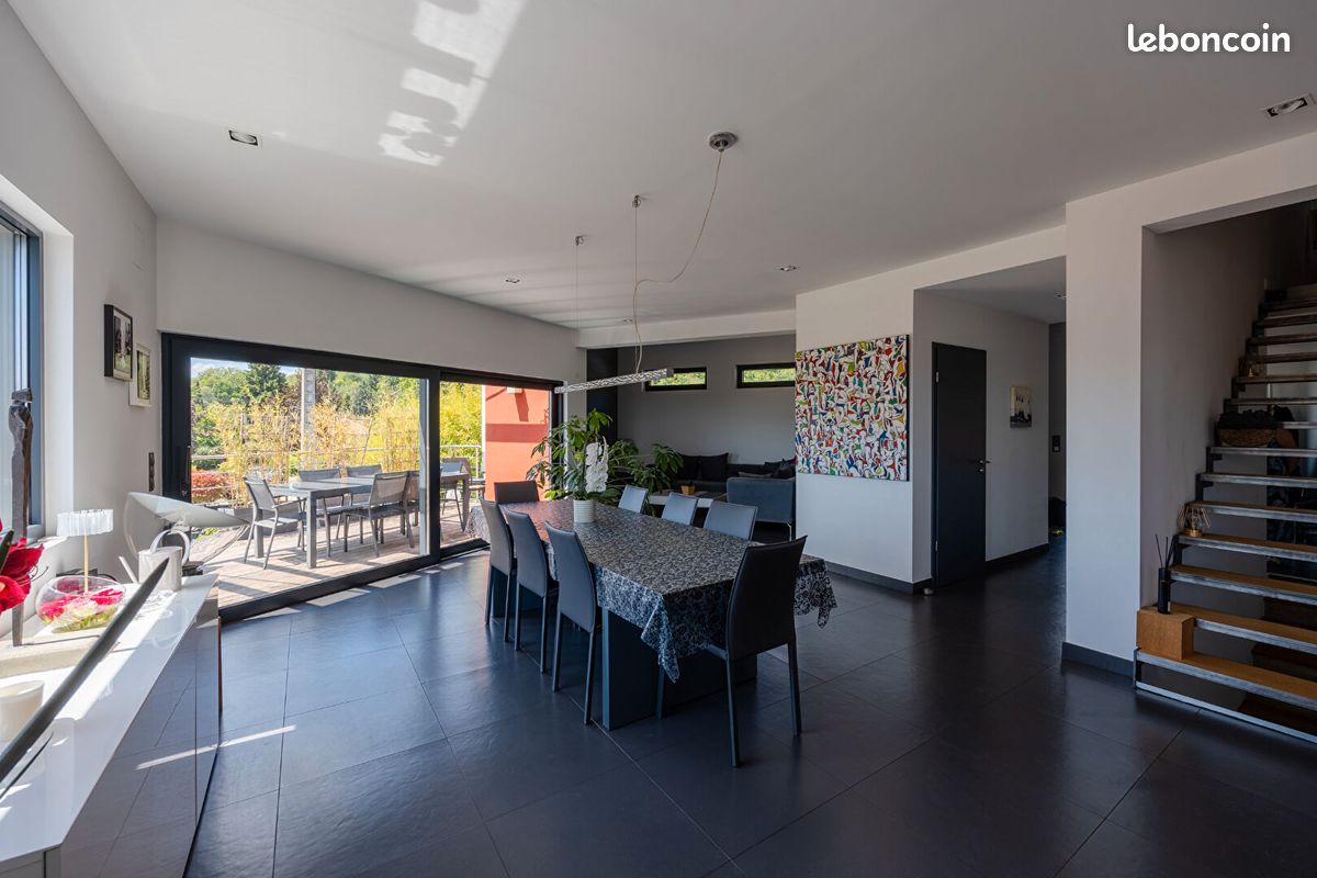 Maison 8 pièces 210 m² · à Saulny · 210 m² · 630 000 €