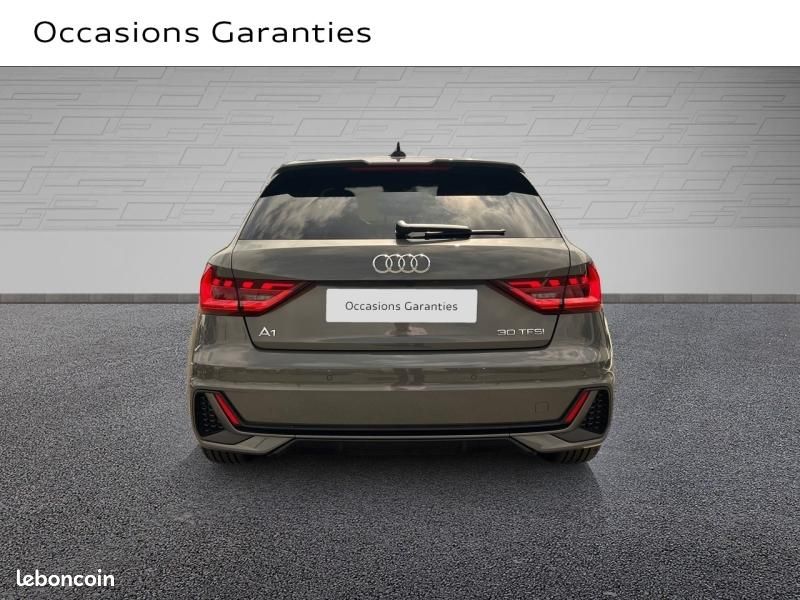 Audi A1 Sportback 35 TFSI 150ch S line S tronic 7 (image 7)