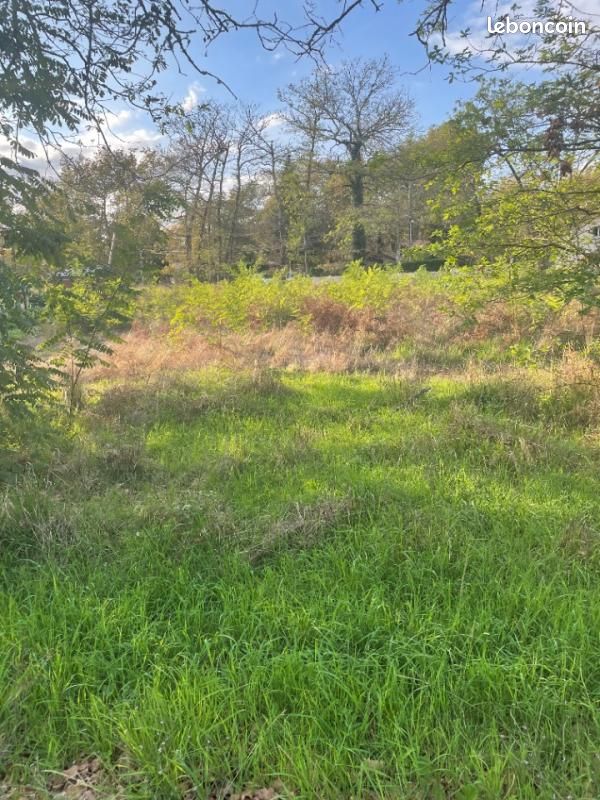 Terrain 350 m² Le Barp · 115 000 €