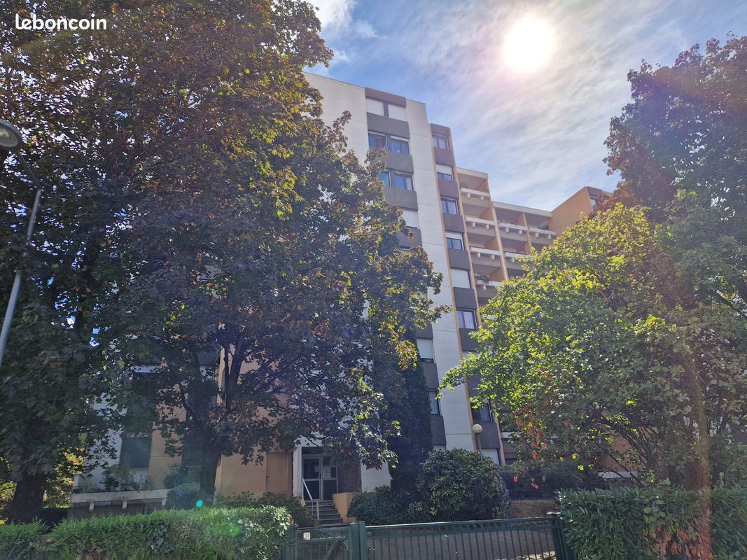 Appartement 1 pièce 35 m² · à Villeurbanne · 35 m² · 750 €/mois