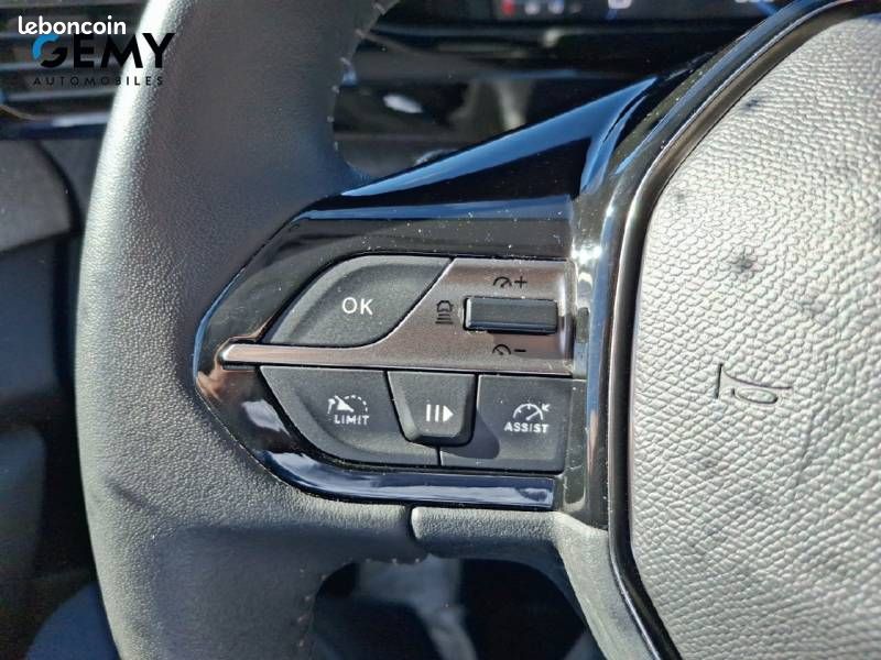 Peugeot 308 PureTech 130ch S&S EAT8 Allure Pack (image 15)