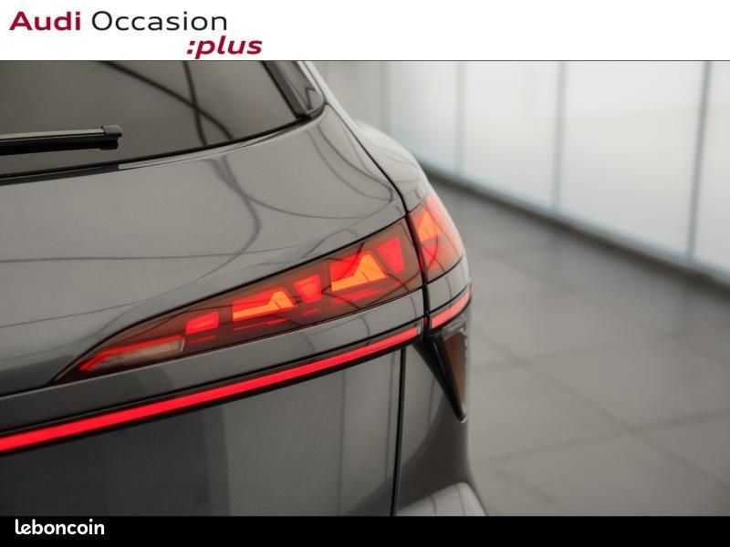 Audi Q3 1.5 TFSI 150ch Hybride S line S tronic 7 (image 7)