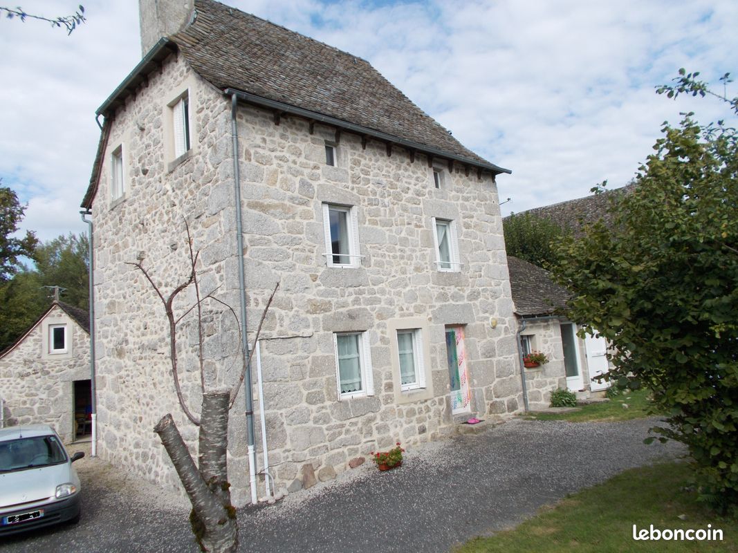 Maison 6 pièces 120 m² · à Saint-Amans-des-Cots · 120 m² · 250 000 €