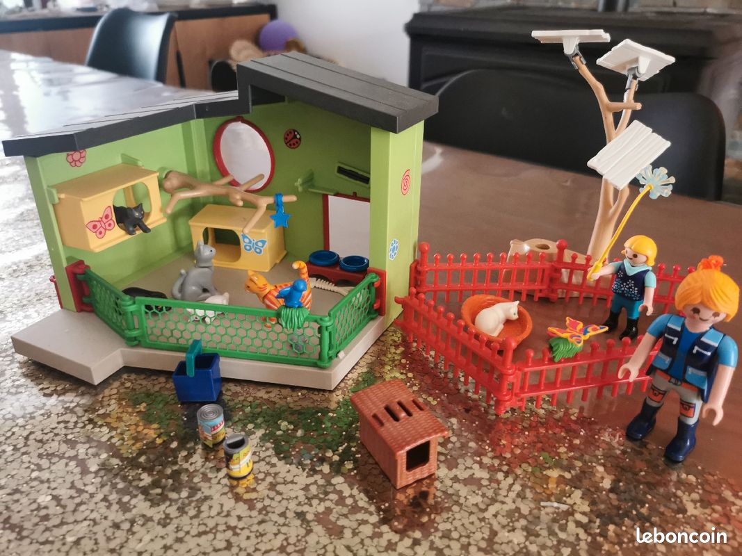 Playmobil 9276 chatterie (image 1)