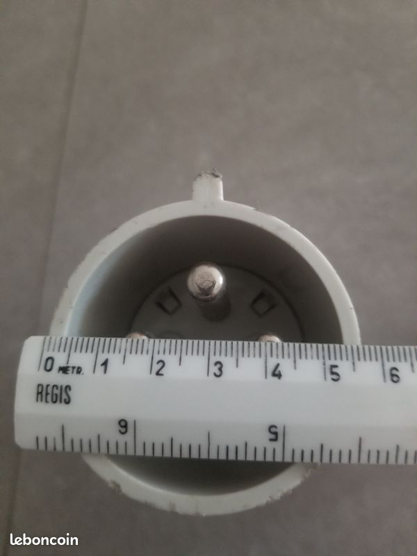 Prises male et femelle 380v (image 3)
