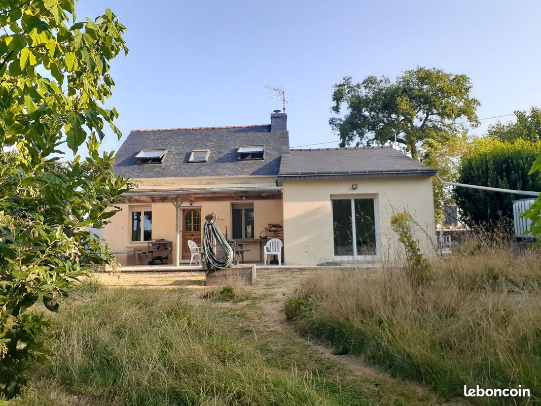 Maison 4 pièces 95 m² · à Saint-Étienne-du-Gué-de-l'Isle · 95 m² · 150 000 €