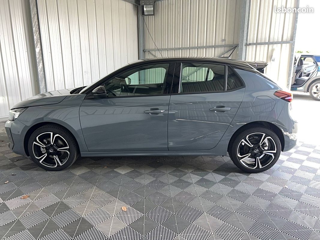 OPEL Corsa 1.2 Turbo Hybrid 110 ch Autom GS (image 25)