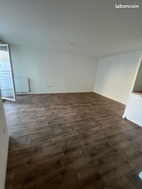 Appartement 3 pièces 58 m² · à Villeneuve-Saint-Georges · 58 m² · 975 €/mois