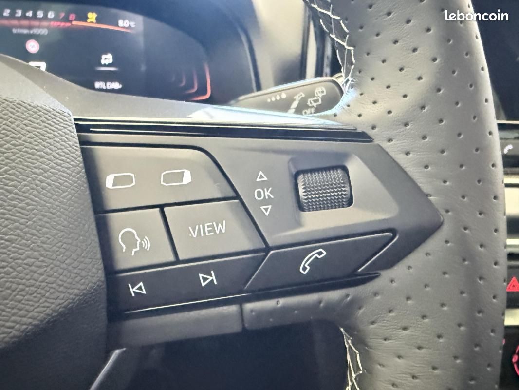 Seat Arona 1.0 TSI 95 ch Start/Stop BVM5 Copa (image 12)